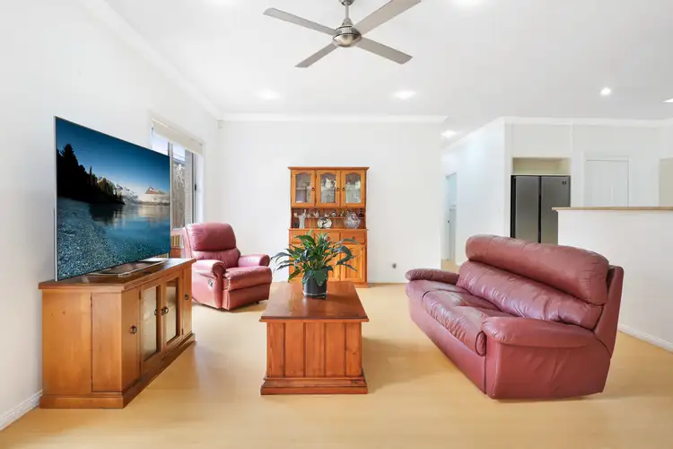 Fifth view of Homely house listing, 40 Delmont Place, Kanahooka NSW 2530
