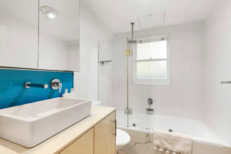 Sixth view of Homely apartment listing, 4/13 Burke Road, Cronulla NSW 2230