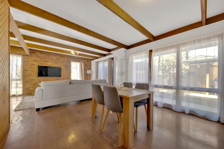 25 Canberra Avenue, Hoppers Crossing VIC 3029