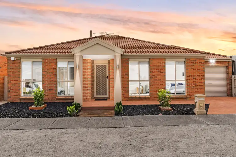 16 Di Berardino Way, Hillside VIC 3037