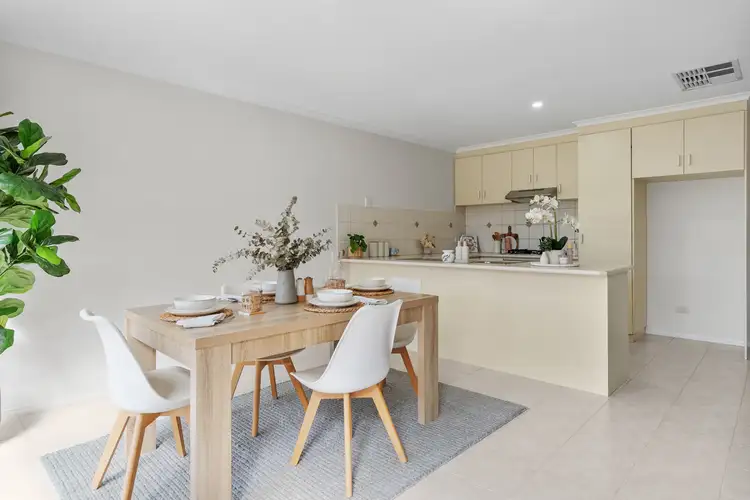 Sixth view of Homely house listing, 16 Di Berardino Way, Hillside VIC 3037