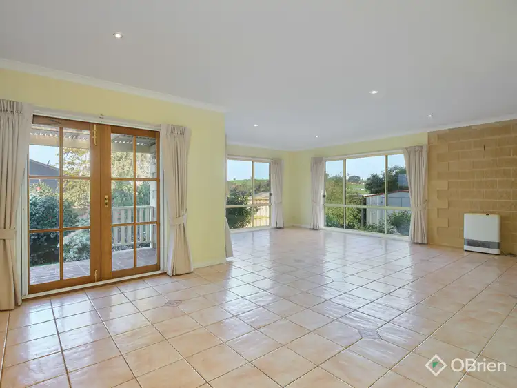 Fifth view of Homely house listing, 19 Bell Park Close, Warragul VIC 3820