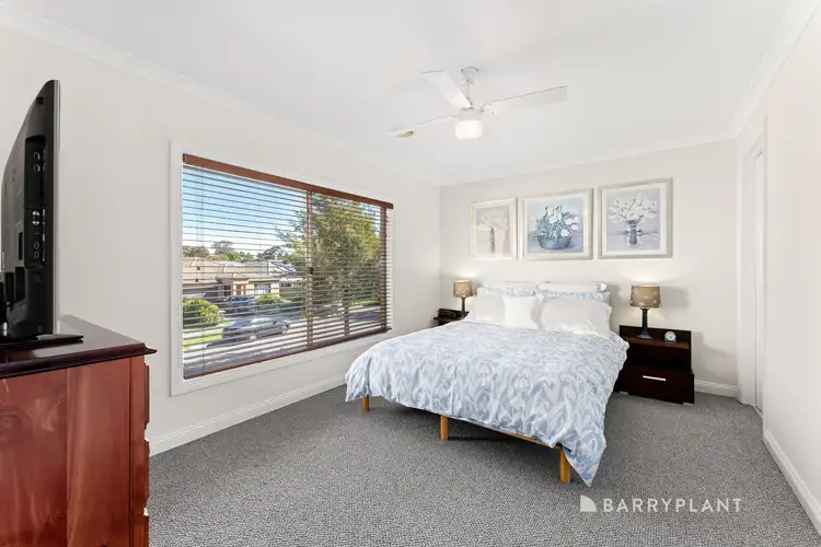 Fifth view of Homely house listing, 1/7 Kumara Circuit, South Morang VIC 3752