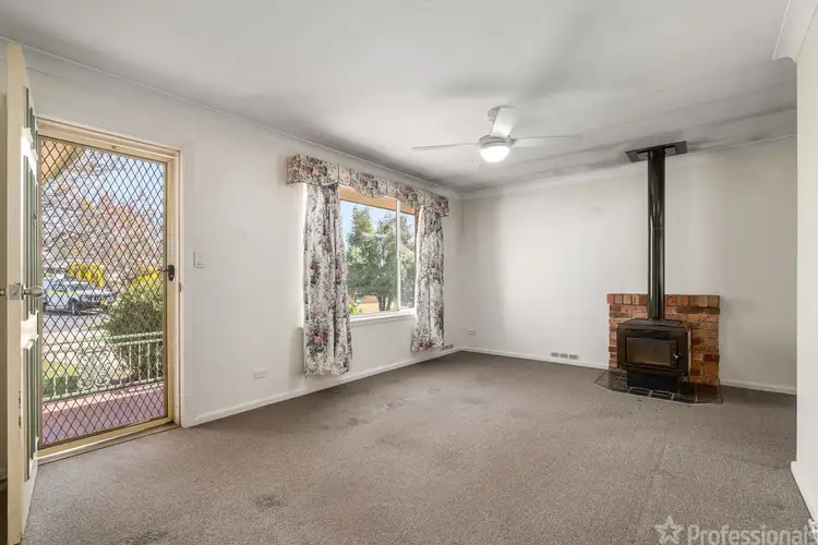 Fifth view of Homely house listing, 6 Maxime Place, Orange NSW 2800
