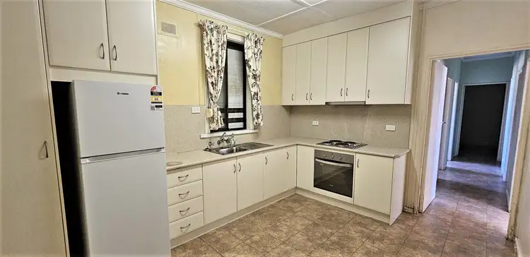 Fifth view of Homely house listing, 2 Tiller Street, Tailem Bend SA 5260
