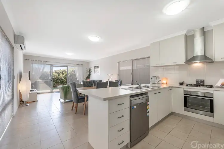 10/30 Buttermere Approach, Waikiki WA 6169