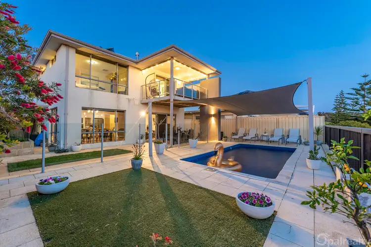 60 Oasis Drive, Secret Harbour WA 6173