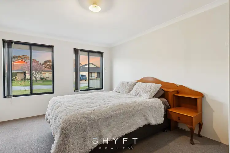 Seventh view of Homely house listing, 6 Burgos Link, Seville Grove WA 6112