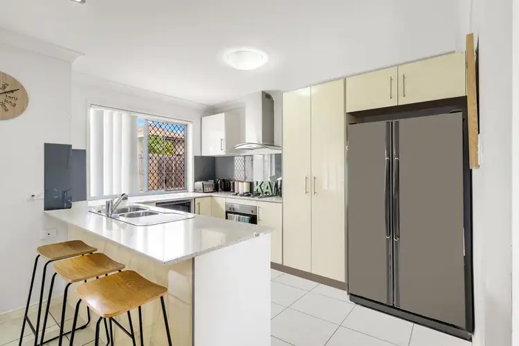 Second view of Homely house listing, 8 Nuala Street, Yamanto QLD 4305
