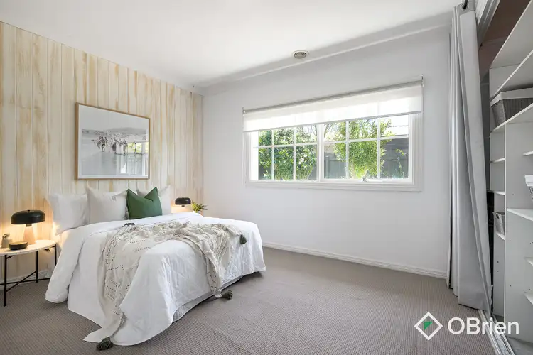 Sixth view of Homely house listing, 2 Waralong Court, Langwarrin VIC 3910