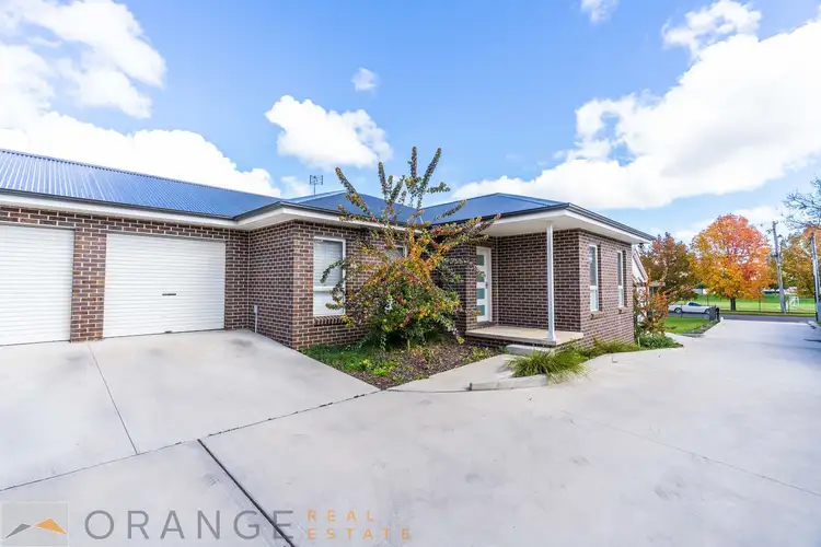 1/26a Cox Avenue, Orange NSW 2800