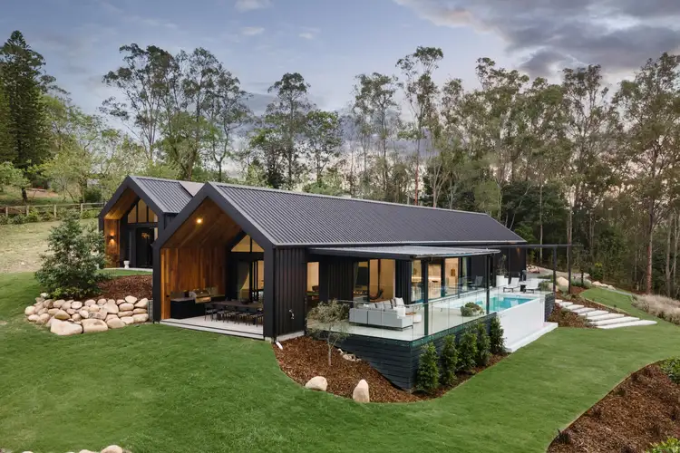 115 Gold Creek Road, Brookfield QLD 4069