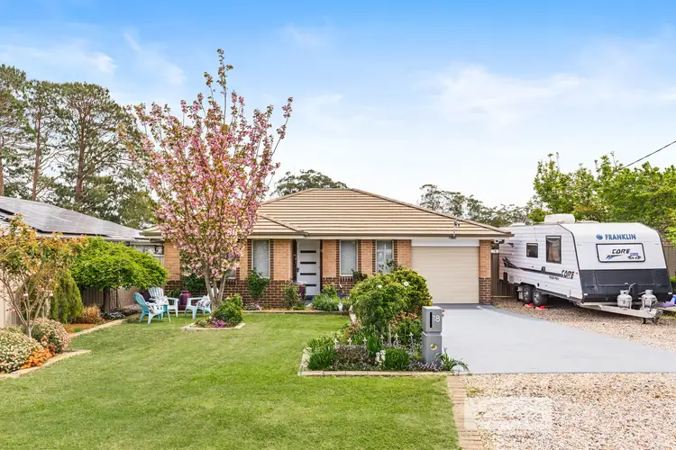 18 Sunrise Road