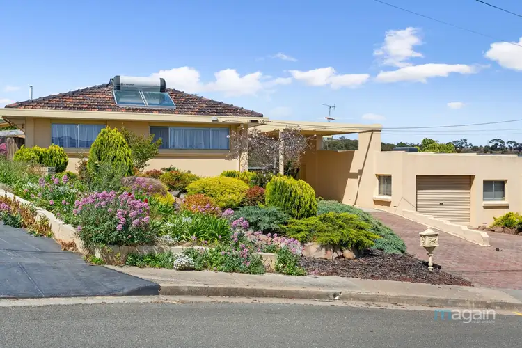 9 Lowanna Road, Seaview Downs SA 5049