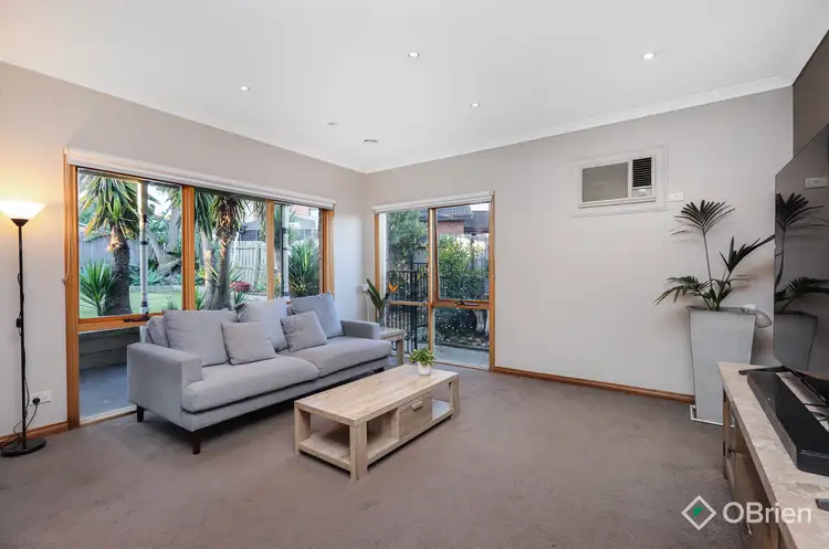 Fourth view of Homely house listing, 8 Remany Close, Hillside VIC 3037