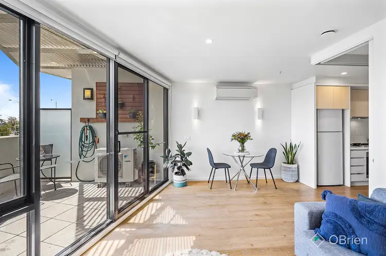 102/7 Balcombe Road
