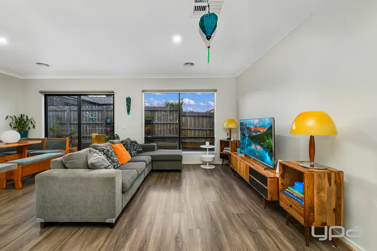 Fourth view of Homely house listing, 6 Loretta Way, Aintree VIC 3336