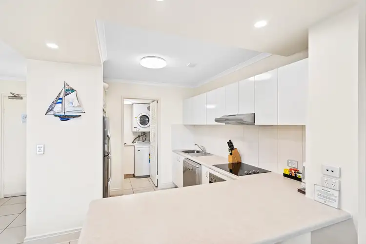 Sixth view of Homely apartment listing, 10/181 Esplanade, Cairns North QLD 4870