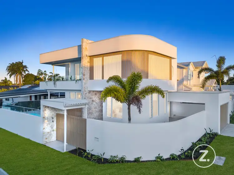 2 Satinwood Place, Palm Beach QLD 4221