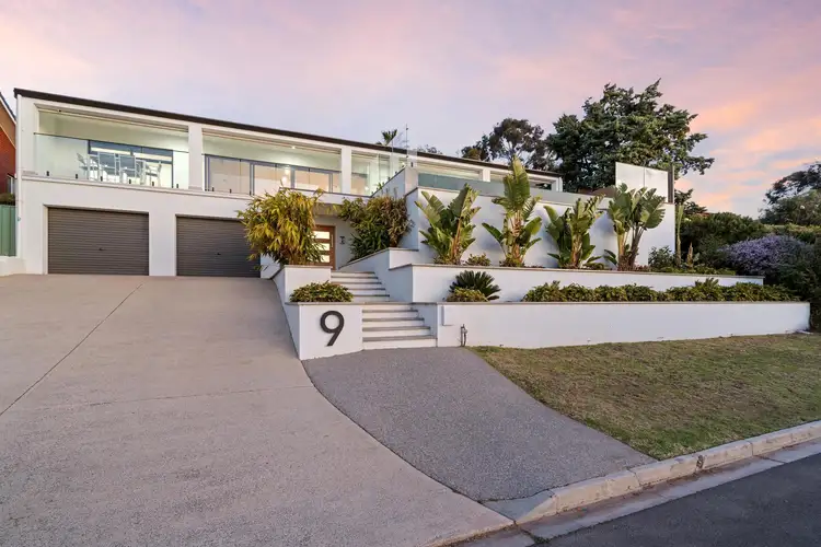 9 Jennifer Avenue, Bellevue Heights SA 5050