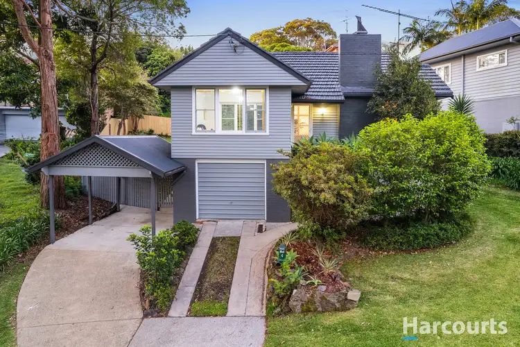 4 Hollywood Parade, New Lambton Heights NSW 2305