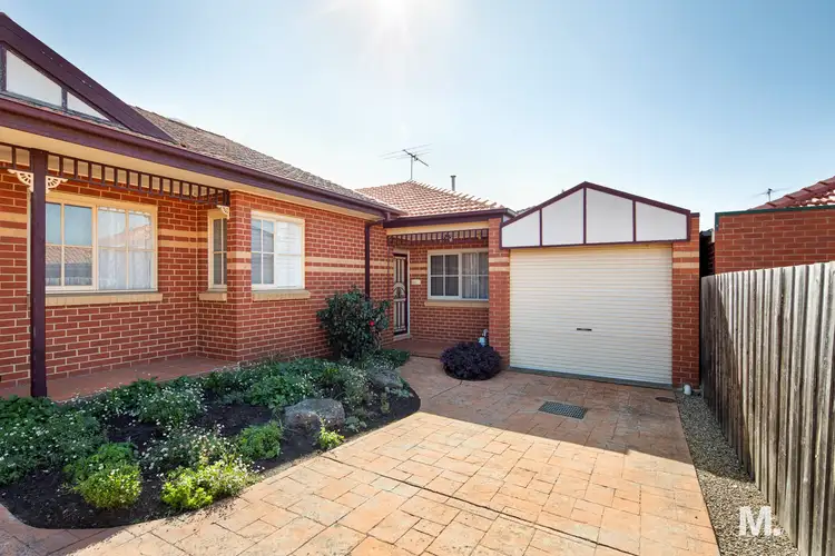 3/50 Deakin Street, Essendon VIC 3040