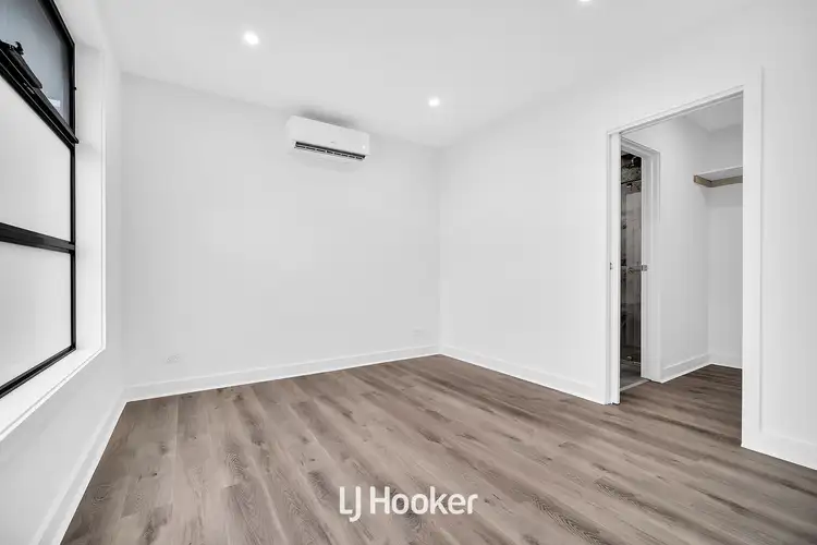 Fifth view of Homely townhouse listing, 2/3 Mulguthrie Court, Hallam VIC 3803