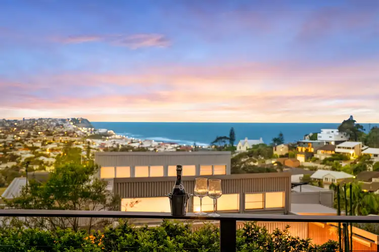 54a Rowan Crescent, Merewether NSW 2291