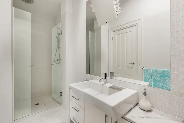 Fifth view of Homely apartment listing, 7/10 Tennyson Street, St Kilda VIC 3182