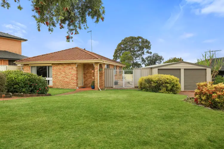 29 Bardolph Avenue, Rosemeadow NSW 2560