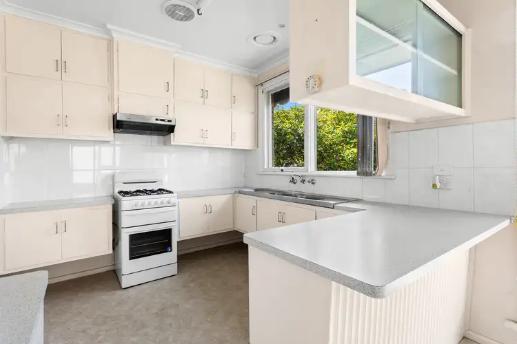 Fifth view of Homely house listing, 14 Tarlee Court, Aspendale VIC 3195