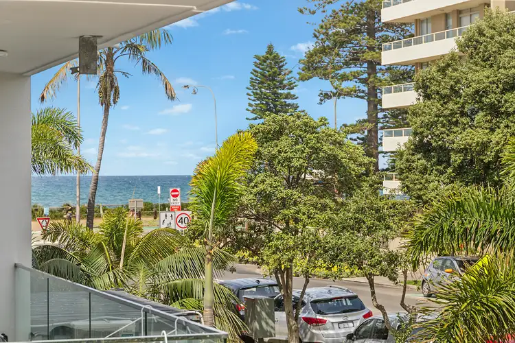 Second view of Homely unit listing, 4/94 Dee Why Parade, Dee Why NSW 2099