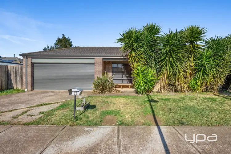 39 Stockwell Street, Melton South VIC 3338