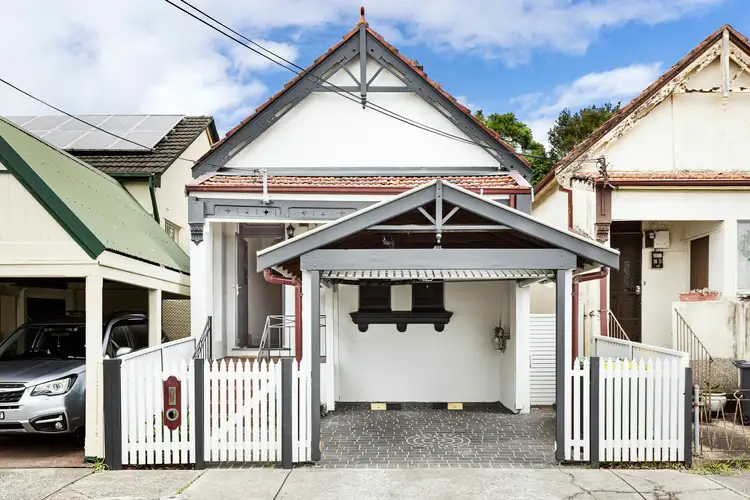 17 Park Road, Burwood NSW 2134
