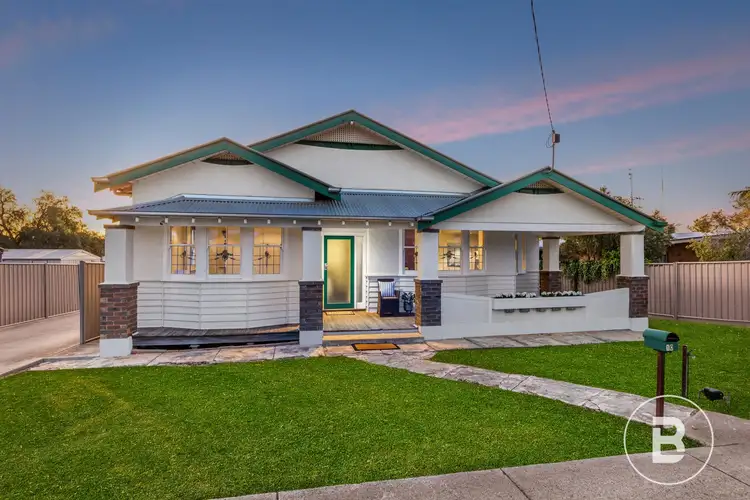 10 Neale Street, Kennington VIC 3550