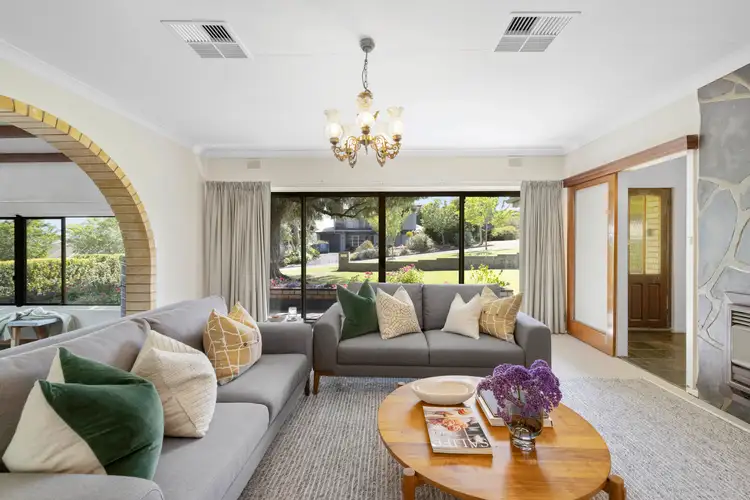 48 Angas Crescent, Marino SA 5049