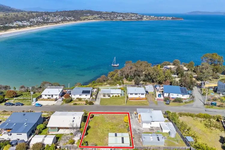 12 Carlton Bluff Road, Primrose Sands TAS 7173