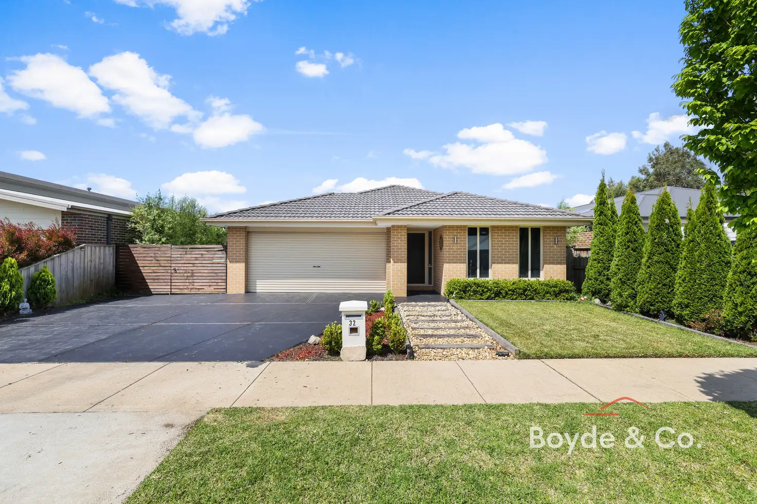 Main view of Homely house listing, 32 Pepper Crescent, Drouin VIC 3818