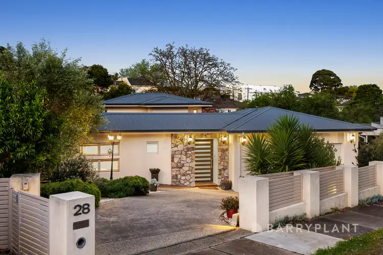 28 Angus Drive, Glen Waverley VIC 3150