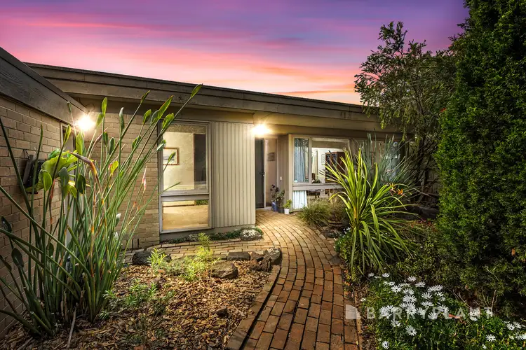 12 Mavista Avenue, Glen Waverley VIC 3150