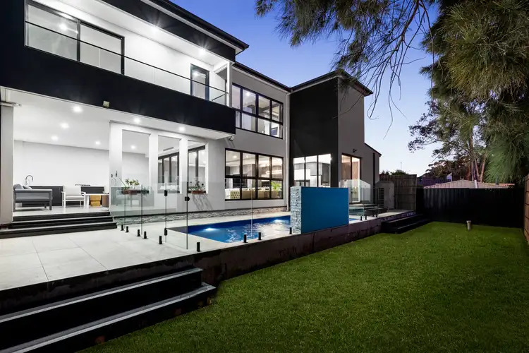 61 Rotorua Road, St Clair NSW 2759