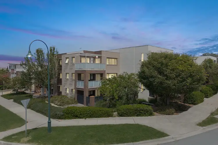55/64 Kings Canyon Street, Harrison ACT 2914