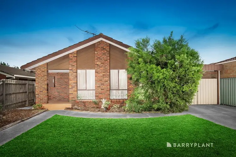 174 Roycroft Avenue, Mill Park VIC 3082