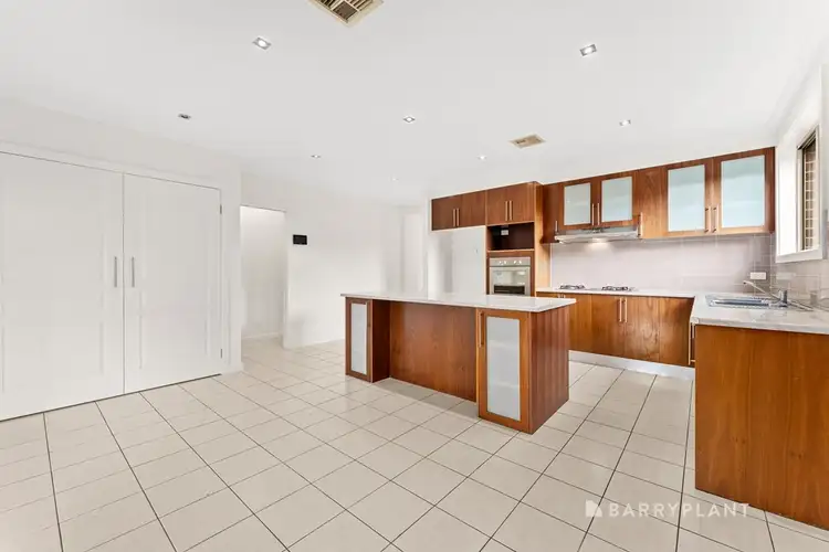 Fifth view of Homely house listing, 8 Lister Street, South Morang VIC 3752