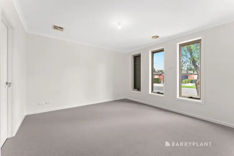 Sixth view of Homely house listing, 8 Lister Street, South Morang VIC 3752
