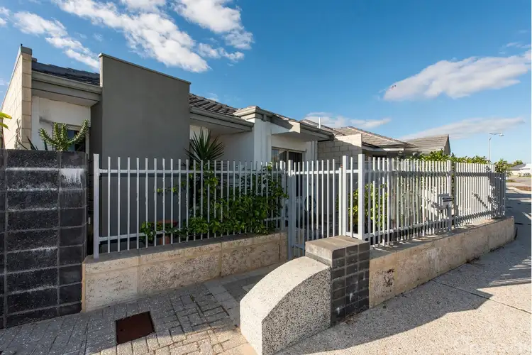 29 Adelong Avenue, Golden Bay WA 6174