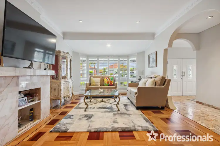 25 Ponyara Road, Beverly Hills NSW 2209