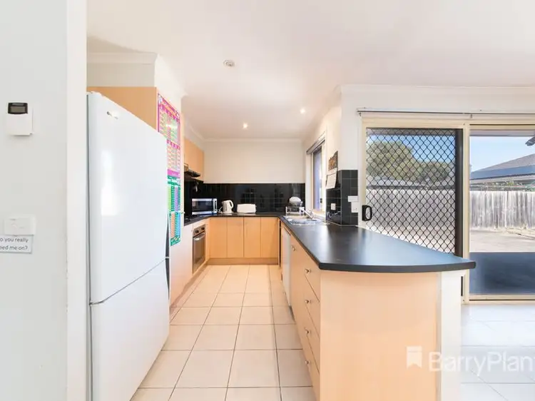 Second view of Homely house listing, 7 Cascade Crescent, Epping VIC 3076