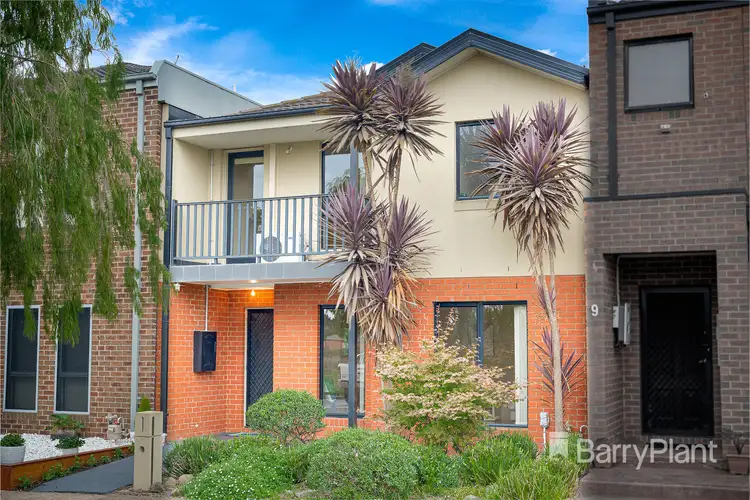 7 Knoll Walk, Epping VIC 3076