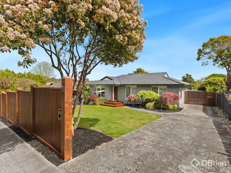 13 Nicholson Crescent, Lilydale VIC 3140